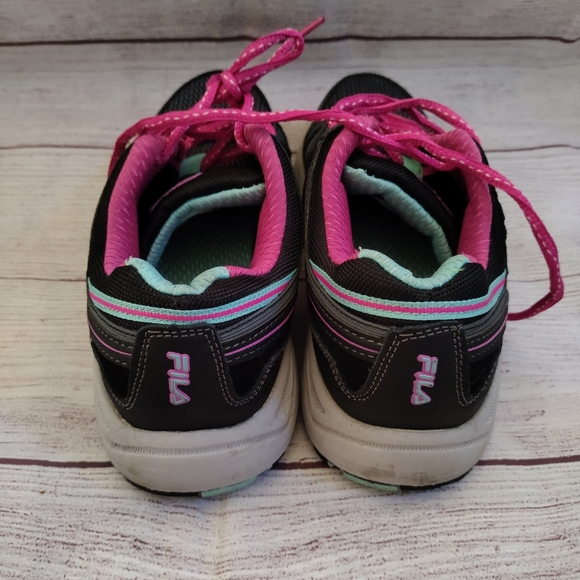 Ladies Fila size 7.5 - Picture 4 of 6